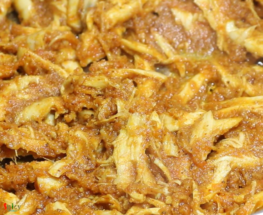 Cooking Step: Chicken Bharta (Kolkata style)