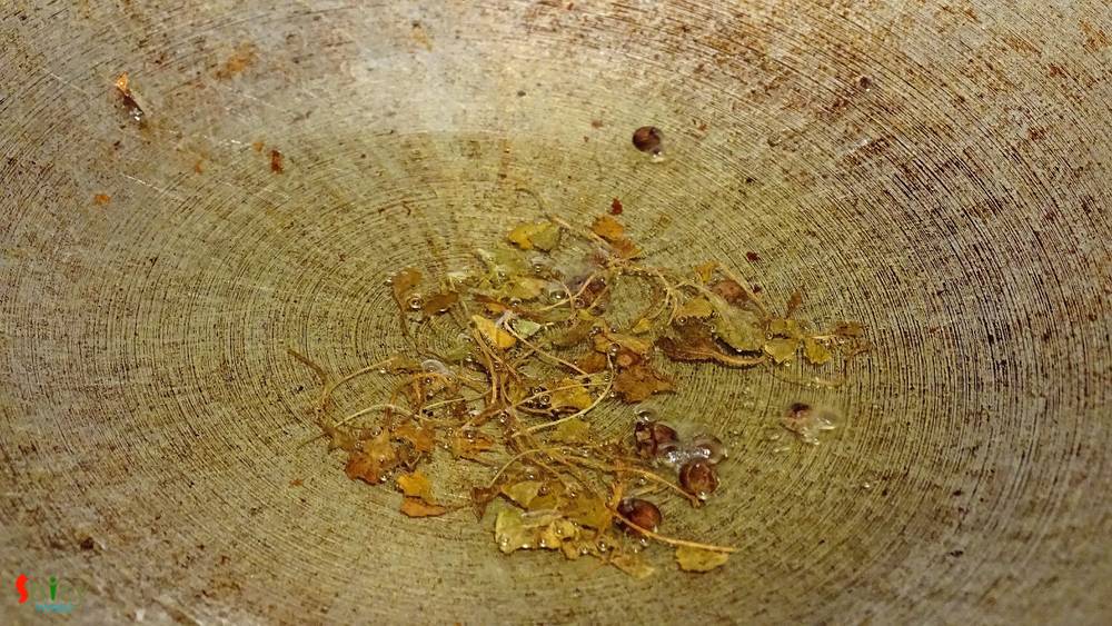 Cooking Step: Chicken do Rangeela / Double colored Chicken Cooking Step: Chicken do Rangeela / Double colored Chicken