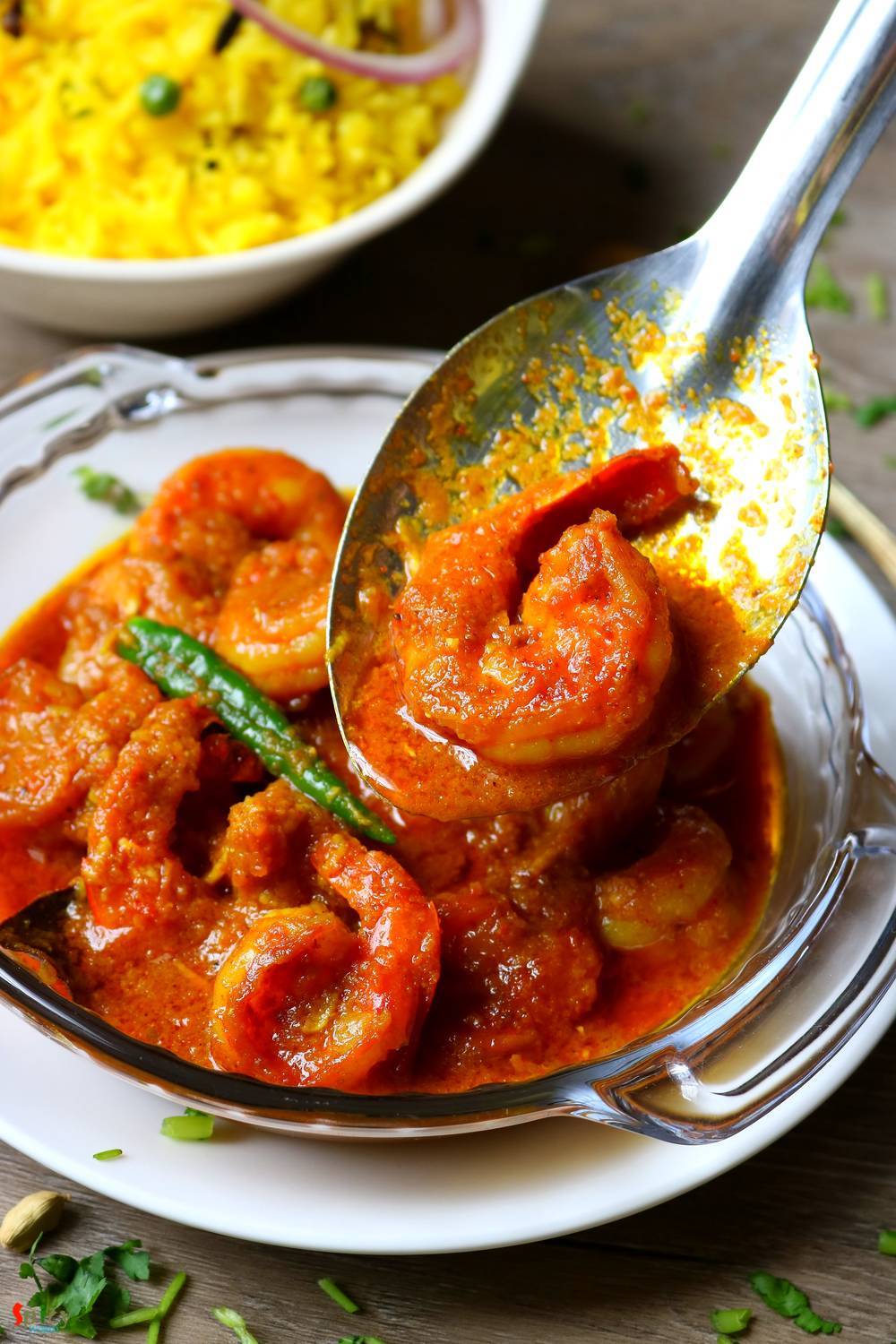 Chingri Macher Malai Curry / Prawn curry with Coconut Milk - Spicy ...