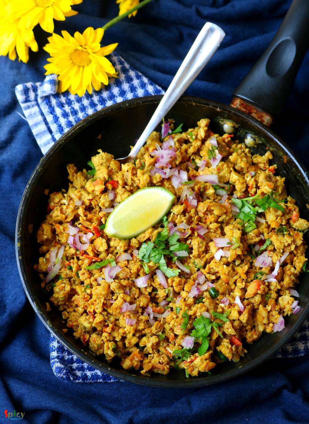 Cooking Step: Anda Bhurji / Spicy Scrambled Egg