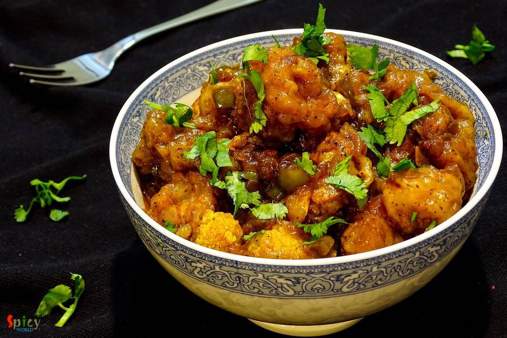 Gobi Manchurian  / Cauliflower fritters in Brown sauce 
