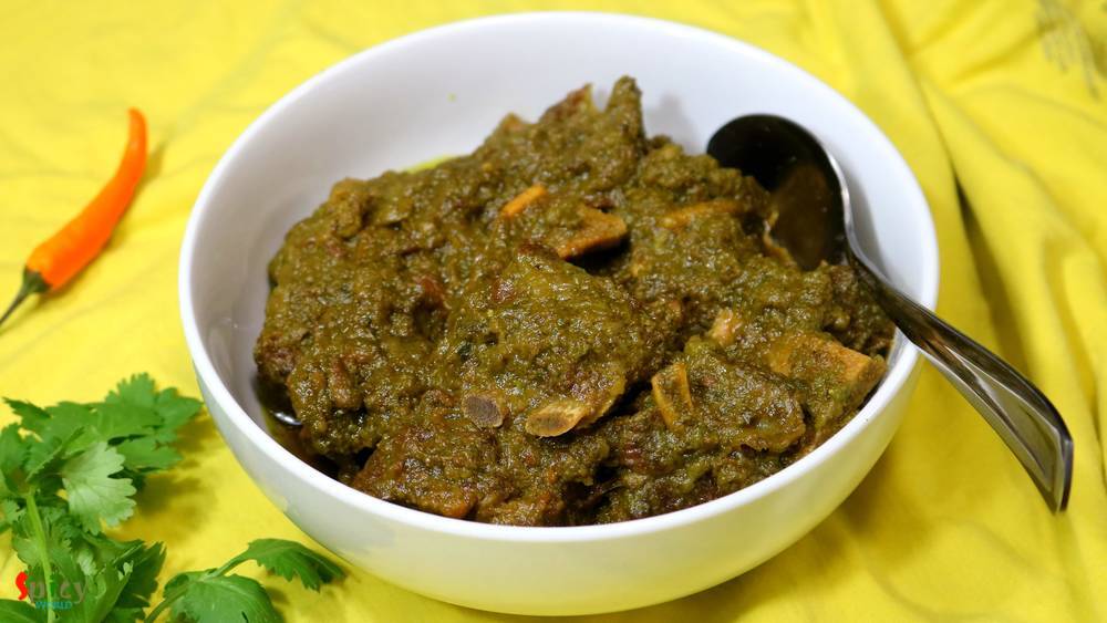 Green chili Mutton / Kanchalonka diye Mangsho