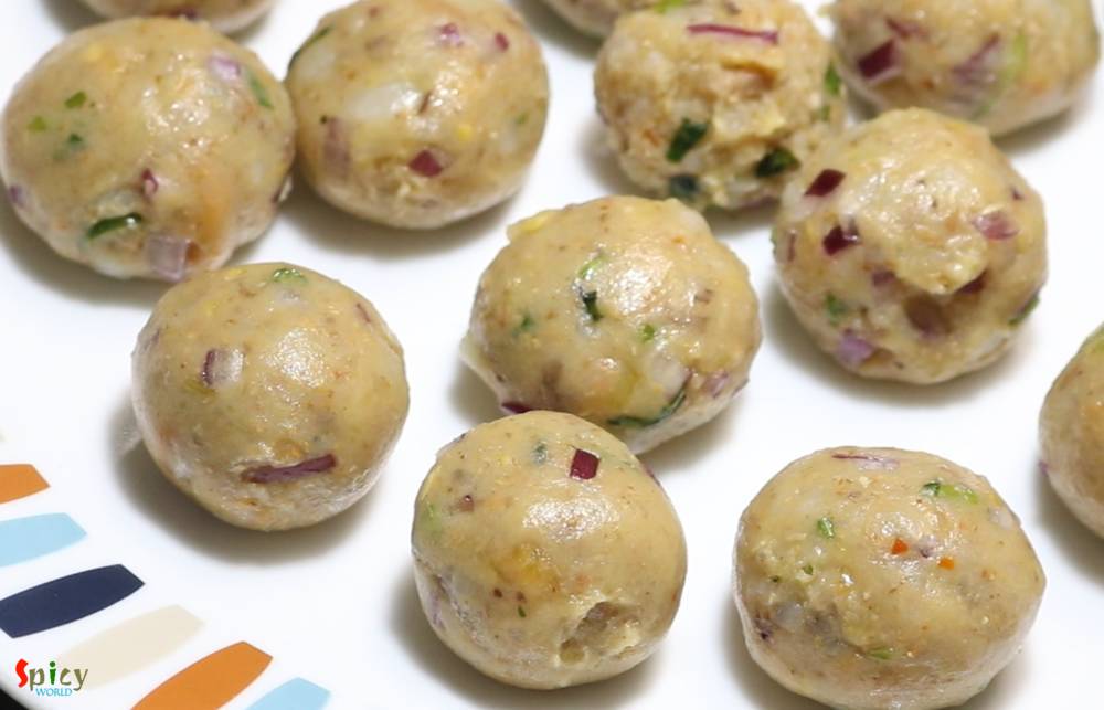 Cooking Step: Kanchkolar Chop / Raw Banana Fritters Cooking Step: Kanchkolar Chop / Raw Banana Fritters